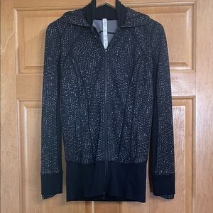 Lululemon Athletica Black and Grey Graphic Hoodie